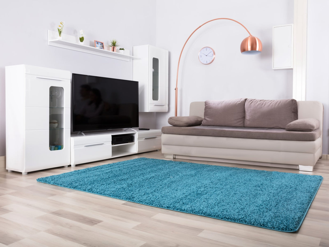 9 Tips For Cutting Cord Clutter